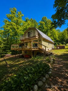 7035 Campbell Rd SE, Fife Lake, MI, 49633