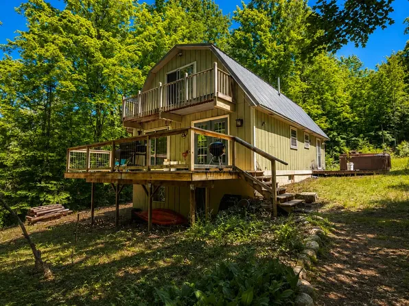 7035 Campbell Rd SE, Fife Lake, MI 49633