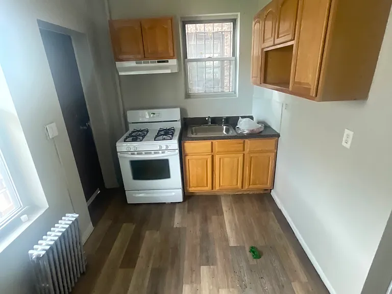 491 Clinton Ave #1 — Photo 4