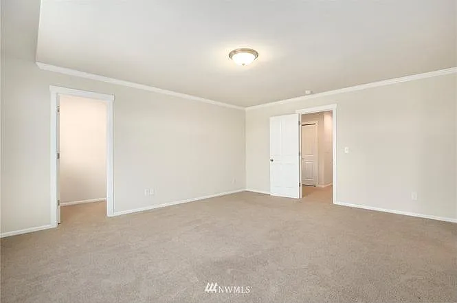2730 Saga Ct NE — Photo 28