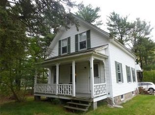 62 Chestnut St, Foxboro, MA 02035