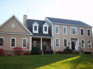 9323 Old Waterloo Rd, Warrenton, VA 20186