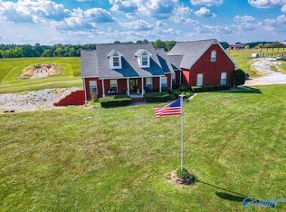 22571 Cantrell Ln, Athens, AL 35614