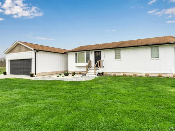 1090 New Rd, Buffalo, NY 14228