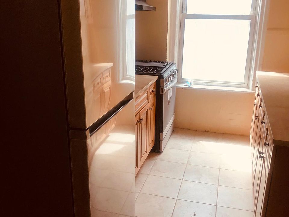 1st image of 4331 Gunther Ave