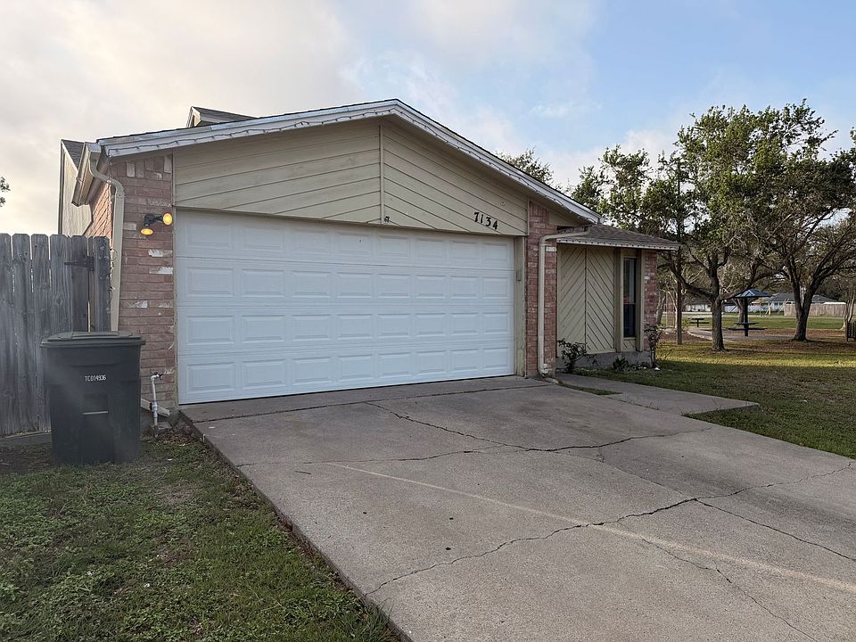 1st image of 7134 Sun Valley Dr