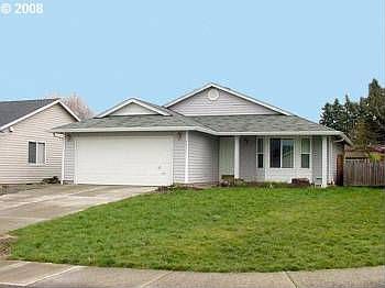 2nd image of 9911 NE 104th Ct