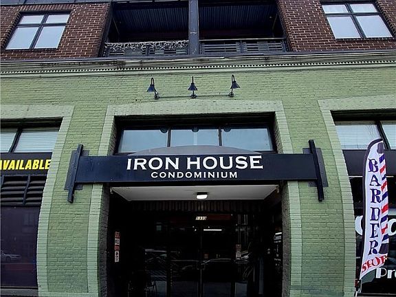 4th image of 1333 W Broad St #U205