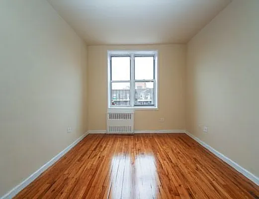 Rented by SW Queens Mezzanine | media 1