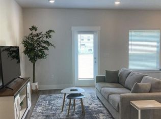 1555 Iroquois Ct, Pensacola, FL 32534