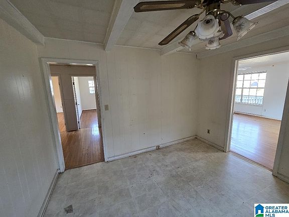 4th image of 1017 Rutledge Way