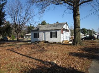 2307 Wollaston Rd, Wilmington, DE 19808