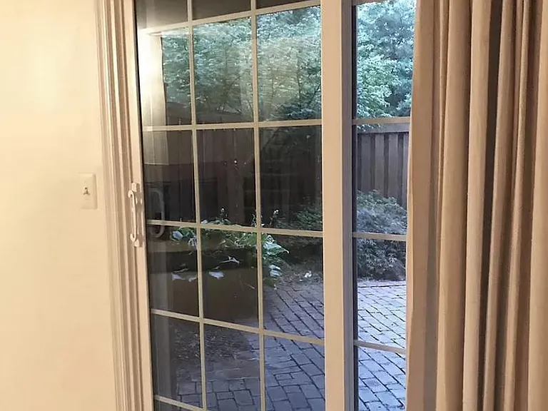 8043 Merry Oaks Ct — Photo 22