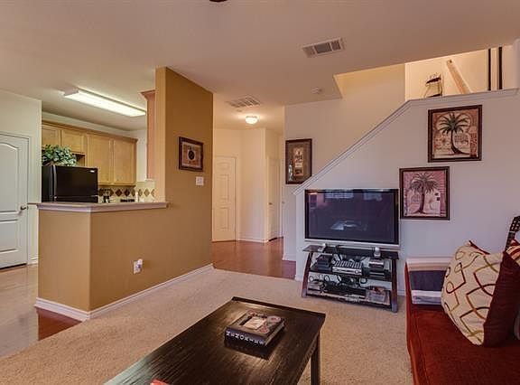 3rd image of 5908 Clearwater Dr