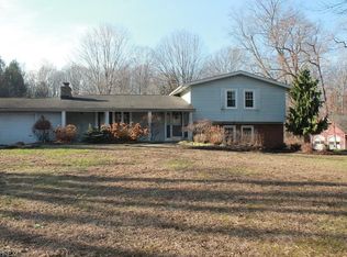 2168 Green Rd, Madison, OH 44057