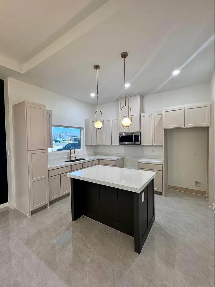 Property Photo - 4008 Gia St