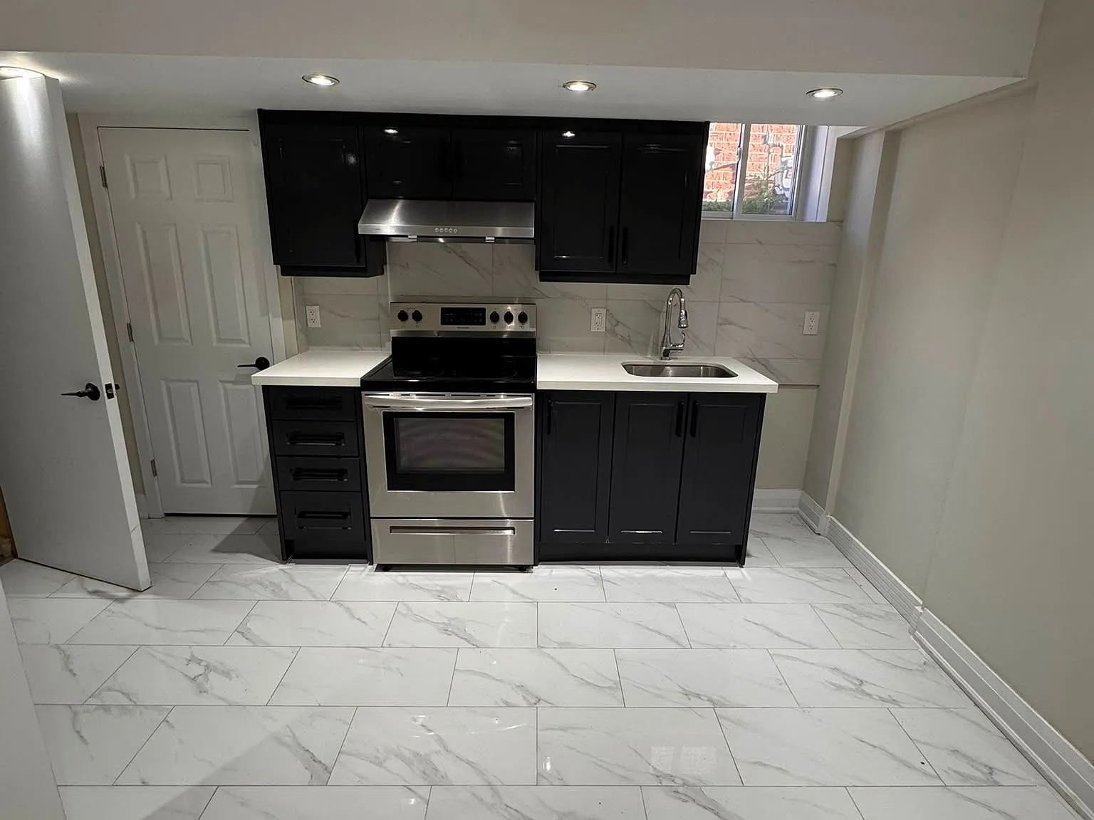 1 bed, $1,800 — Photo 4