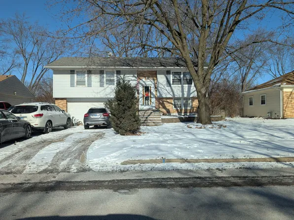 807 Hayward Ave, Streamwood, IL 60107