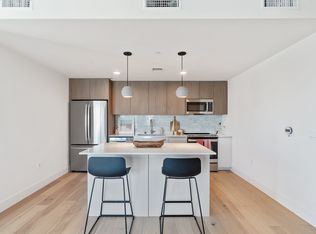 5750 Lexington Ave, Los Angeles, CA 90038