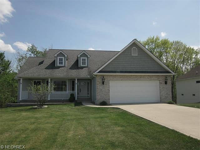1st image of 6826 River Walk Dr