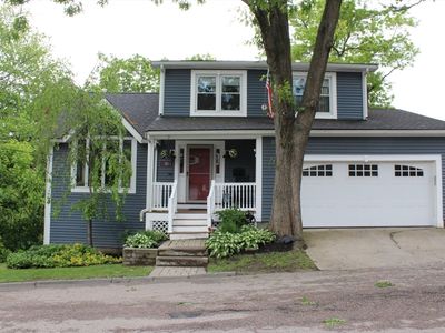 50 Montcalm Ave, Blackstone, MA, 01504