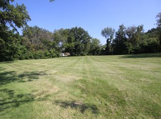 1171 Saint Michael St, Florissant, MO 63031