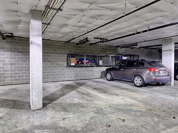 5th image of 15100 6th Ave SW Unit 622