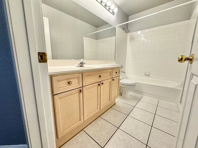 8316 Donatello Ct — Photo 18