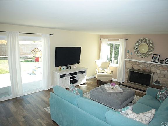 3rd image of 9544 McLennan Ave