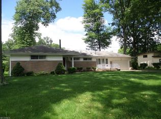 1690 Westwood Dr NW, Warren, OH