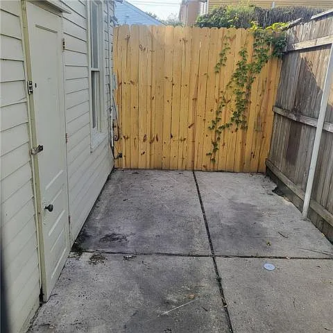 1118 Foucher St — Photo 14