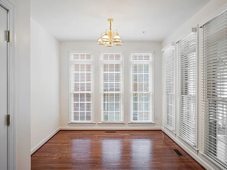 7720 Spoleto Ln — Photo 44