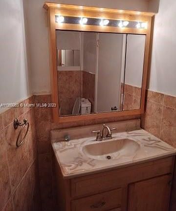 5th image of 6276 NW 186th St APT 307