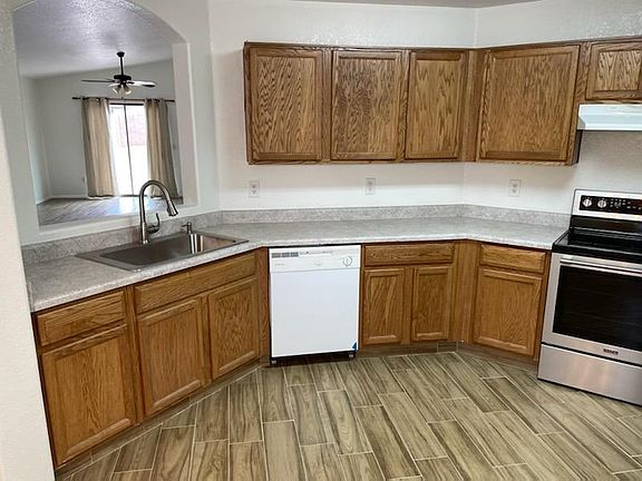 3rd image of 6863 W Quailwood Way