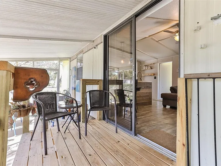 45732 Oleander St — Photo 14