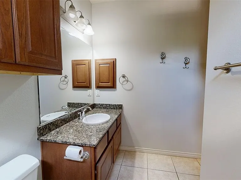 332 Forest Dr — Photo 22