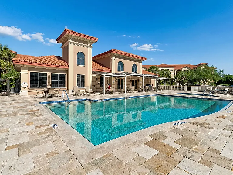 7702 Lake Vista Ct #202 — Photo 80