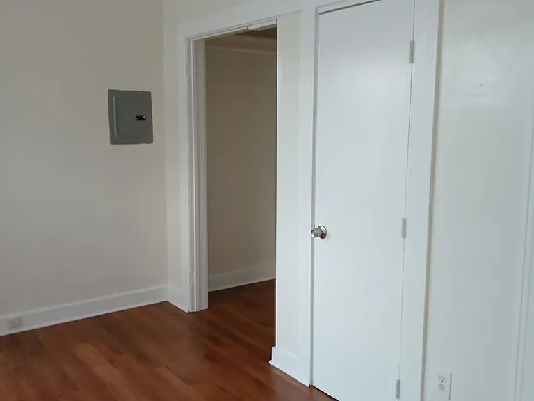 314 S Catalina St — Photo 16