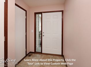 501 Stonewood Ln, Burnsville, MN 55306