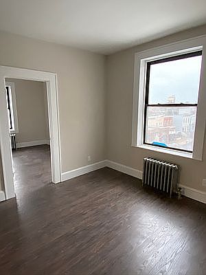1st image of 24-03 41st Ave APT 10