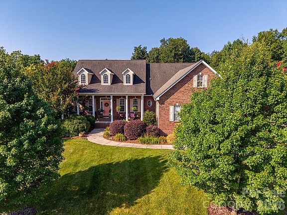 5th image of 961 Colleton Meadow Dr #37
