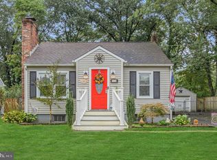 15 Chestnut St, Waretown, NJ 08758