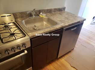 5945 N Greenview Ave #2C, Chicago, IL 60660