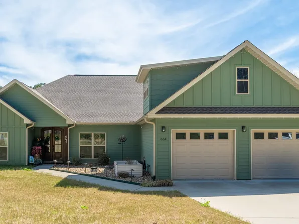 664 Hiram Dr, Bauxite, AR 72011