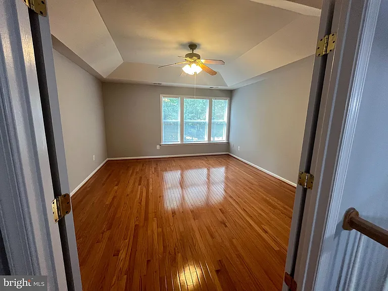 47670 Loweland Ter — Photo 12