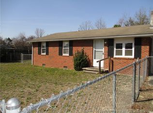 5612 Wiggins Dr, Fayetteville, NC 28306