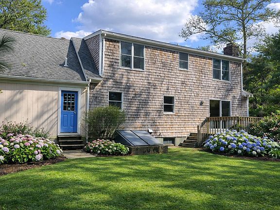 2nd image of 19 Marrick Court