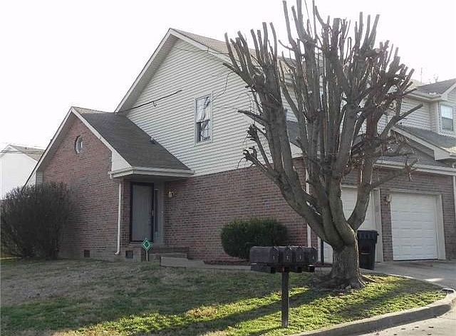 1st image of 1 Riverwood Pl #1200