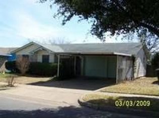 3804 Softcloud Dr, Dallas, TX 75241