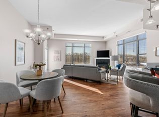 1155 Ford Rd APT 516, Saint Louis Park, MN 55426